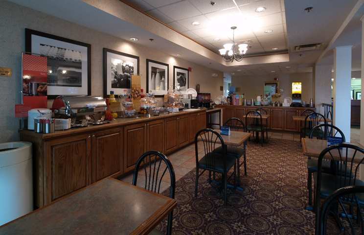 Hampton Inn Bristol Restoran gambar
